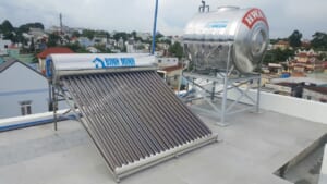 Máy nước nóng năng lượng mặt trời